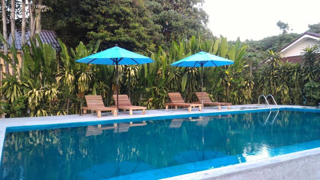 Villa De Mama Rawai Esterno foto